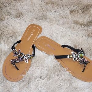 Cute flat jewelry sandal
